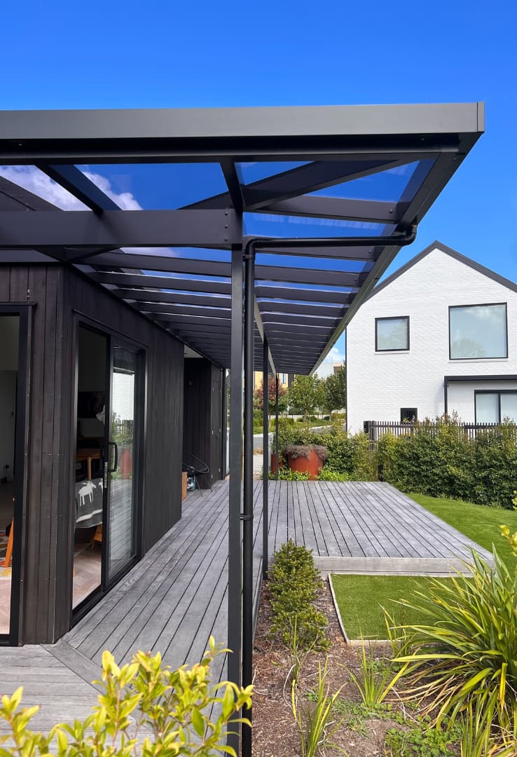 Hip pergola thumbnail 5